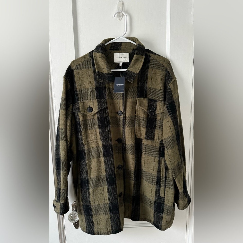 Woman’s Lucky Brand NWT Flannel Jacket Size Large Army Green and Black